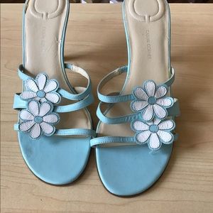 Trendy vintage heels